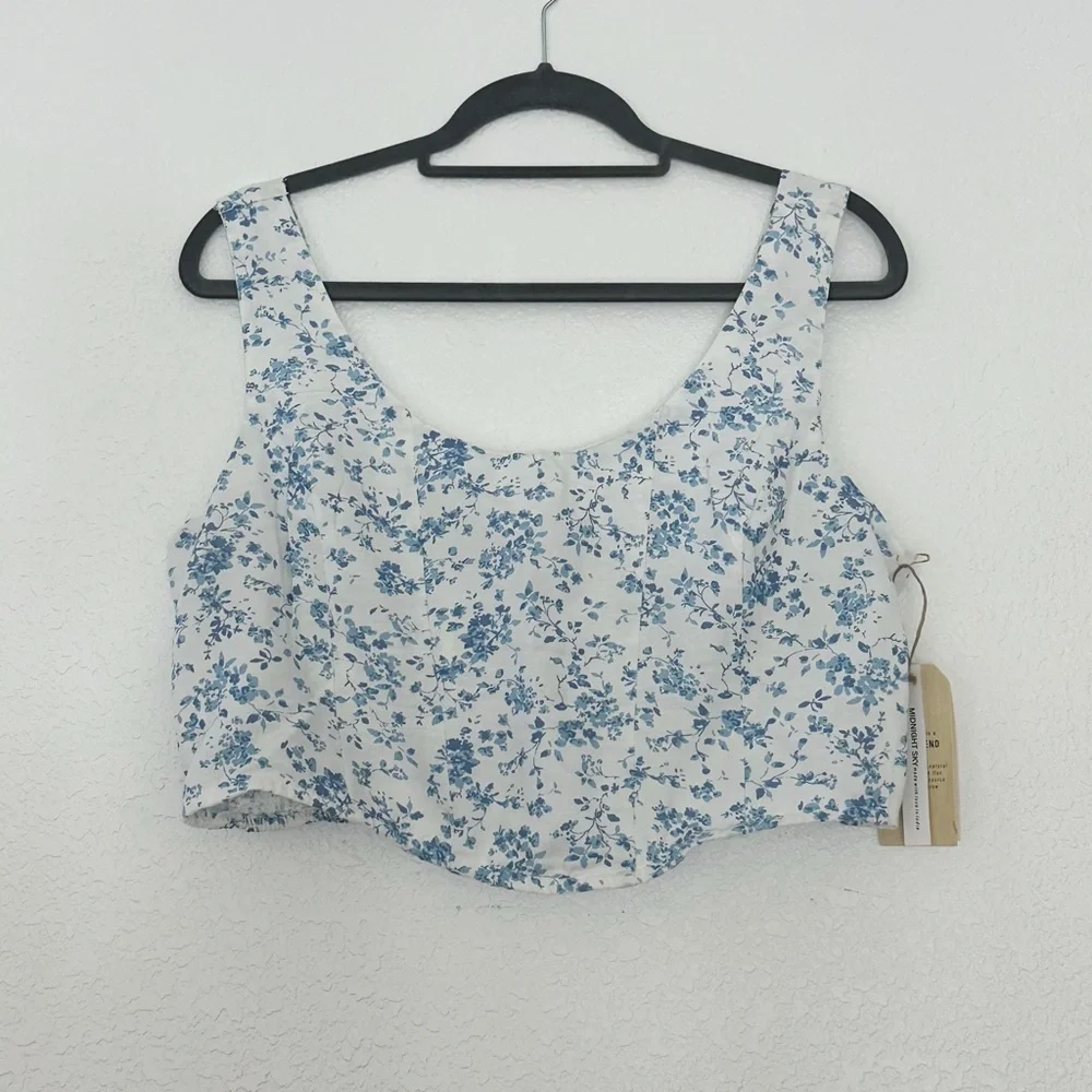 🆕 Blue Floral Cropped Linen Top - Picture 1 of 3